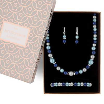 Tonal blue pearl jewellery set